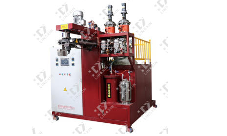 聚氨酯發(fā)泡機(jī)廠家