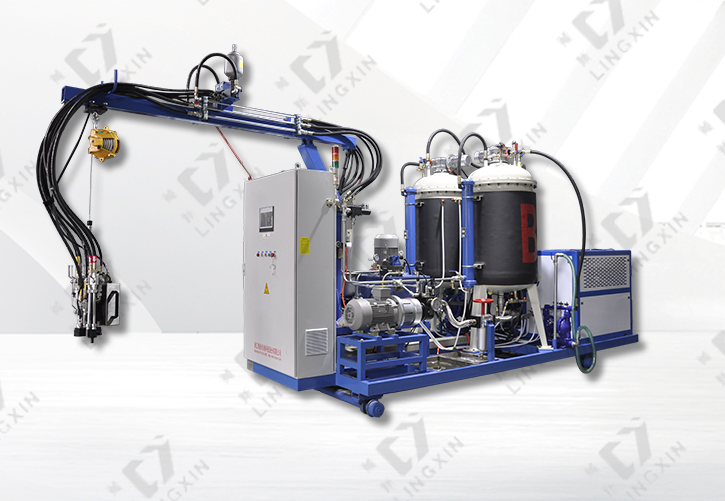 聚氨酯發(fā)泡機